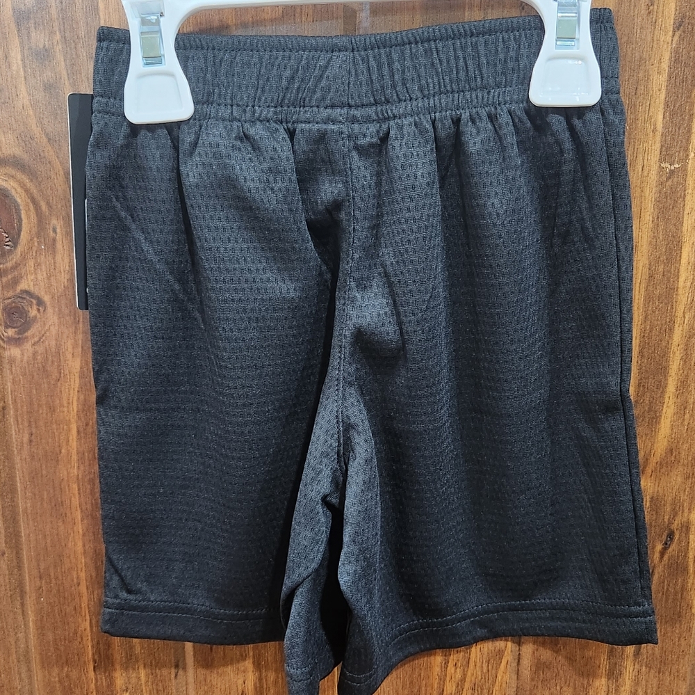 🆕️ Nike Short - Picture 3 of 4
